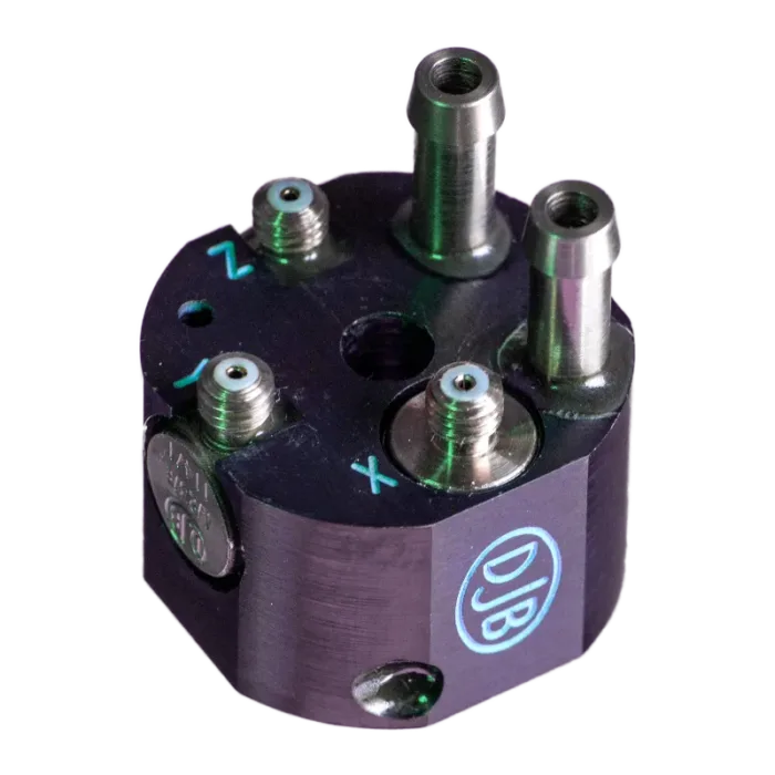 Accelerometer, Triaxial, High Temperature 900°C, Charge, Water-Cooled
